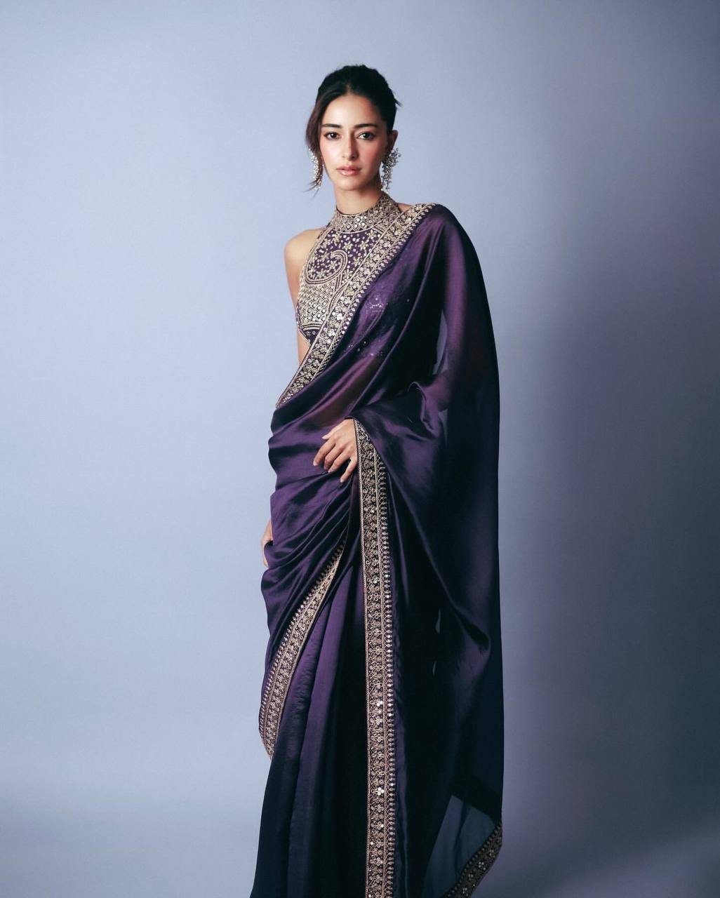 anaya pandya Bollywood celebrity sequence saree collection