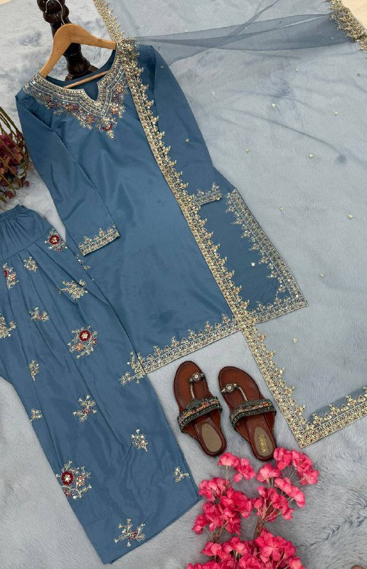 Đěsigner Party Wear Look Pur Natural Crepe Top & Farshi Palazzo With Dupatta set