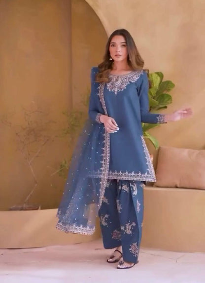 Đěsigner Party Wear Look Pur Natural Crepe Top & Farshi Palazzo With Dupatta set