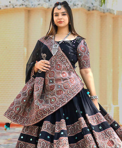 NAVARATRI SEASON OUR EXCLUSIVE PRINTED FULL-STITCHED LEHENGA CHOLI