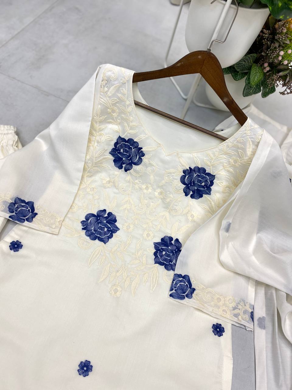 DESIGNER WEAR EXCLUSIVE SUIT IN EMBROIDERED ROMAN SILK FABRIC TOP AND PANT WITH DUPATTA PAIR