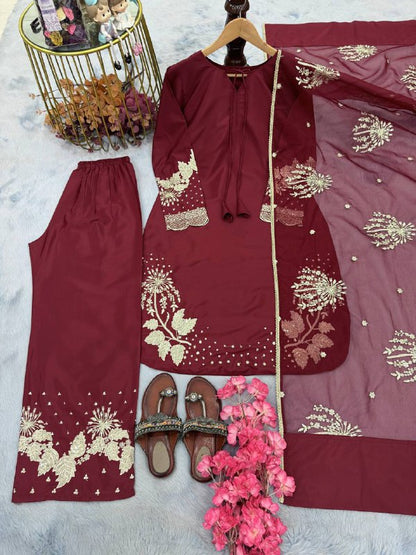 Đěsigner Party Wear Look Pur Natural Crepe Top & Palazzo With Dupatta set