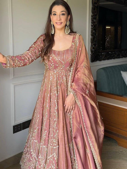NEW ĐĚSIGNER PARTY WEAR LOOK  GOWN WITH LAHENGHA AND EMBROIDERY  WORK single available wholesale