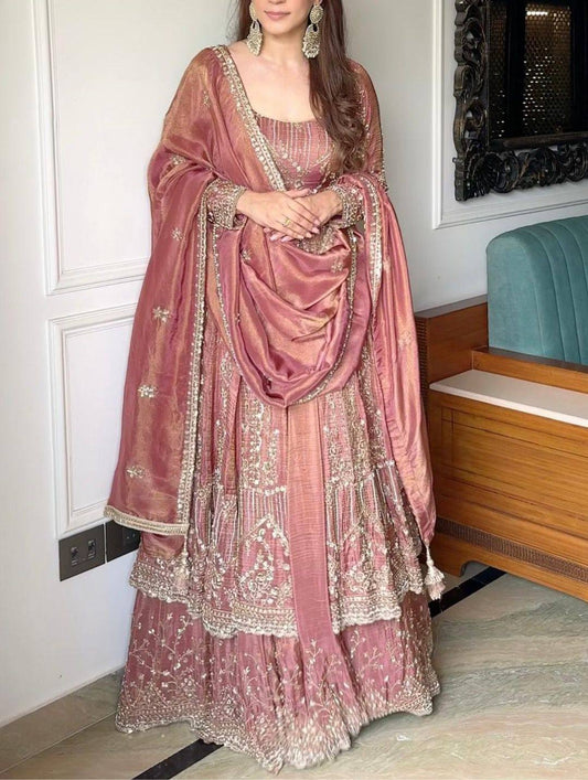 NEW ĐĚSIGNER PARTY WEAR LOOK  GOWN WITH LAHENGHA AND EMBROIDERY  WORK single available wholesale