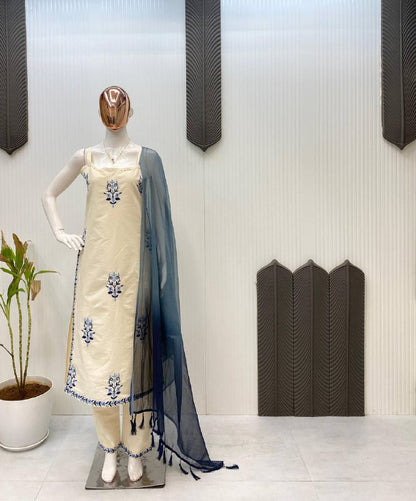 DESIGNER WEAR EXCLUSIVE STRIPPED KURTI AND PANT IN COTTON  WITH DUPATTA single available wholesale