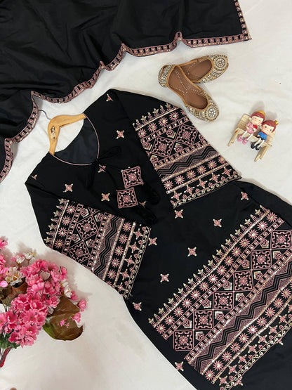 ENHANCE THE BEAUTY OF YOUR WARDROBE WITH THIS NEWLY LAUNCHED KURTI-PLAZZO SET single available wholesale