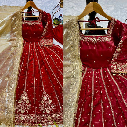 NEW ĐĚSIGNER PARTY WEAR LOOK  GOWN WITH EMBROIDERY  WORK