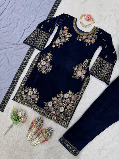 Designer Suit on Havy Viscose Velvet febric with Inner and Thred with Sequnce work and pent on also Havy Viscose Velvet febric and Thred with Sequnce work and Dupatta on soft Net with Thred & Sequnce work with pearl work.