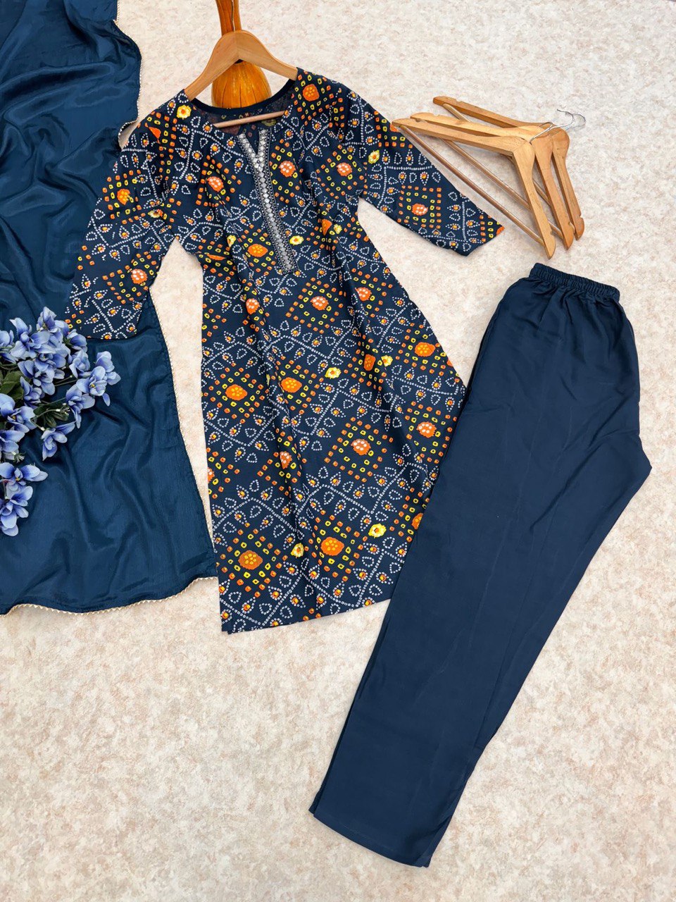 Reyon beautiful suit set and duppta
