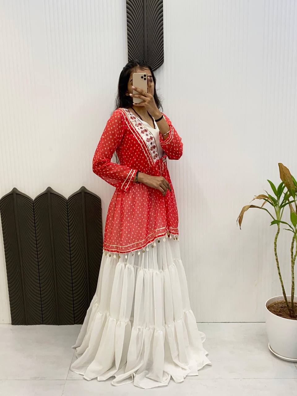 NAVARATRI SEASON OUR EXCLUSIVE GEORGETTE FULL STITCHED LEHENGA CHOLI single available wholesale