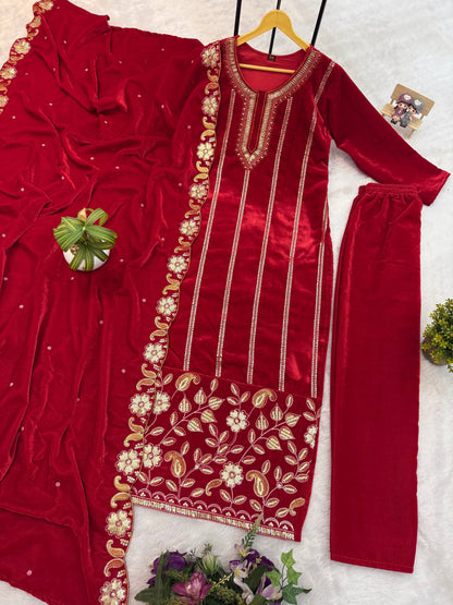 3 PIECE EMBROIDERED SUIT ON VELVET FABRIC WITH HEAVY WORK
