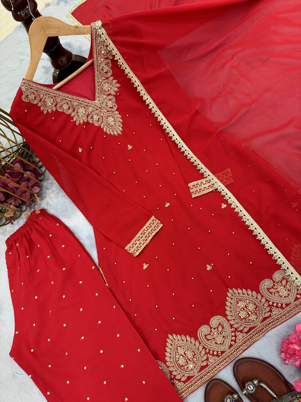 Đěsigner Party Wear Look Pur Heavy Faux Georgette Top Plazzo & Dupatta Set single available wholesale