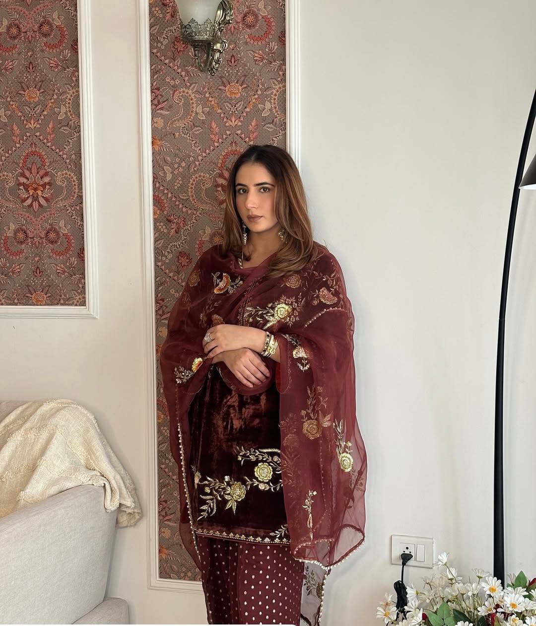 VELVET DESIGNER WEAR KURTA PLAZZO PAIR WITH EMBROIDERY WORK single available wholesale