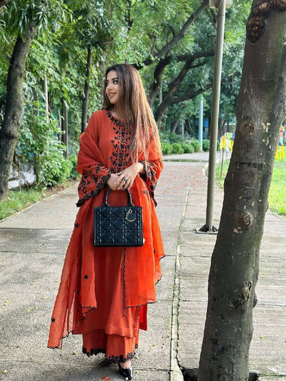 ENHANCE THE BEAUTY OF YOUR WARDROBE WITH THIS NEWLY LAUNCHED KURTI-PLAZZO SET single available wholesale