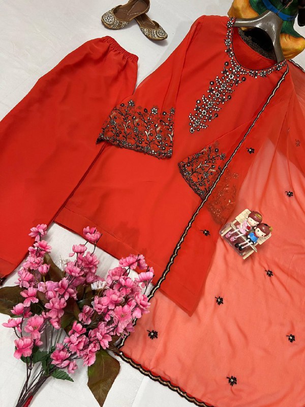 ENHANCE THE BEAUTY OF YOUR WARDROBE WITH THIS NEWLY LAUNCHED KURTI-PLAZZO SET single available wholesale