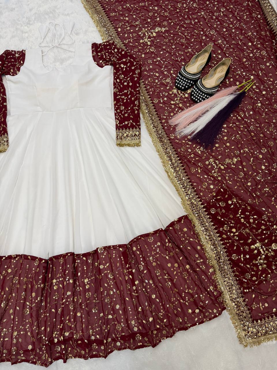 Đěsigner Maxi Anarkali Suit In New Fancy Style