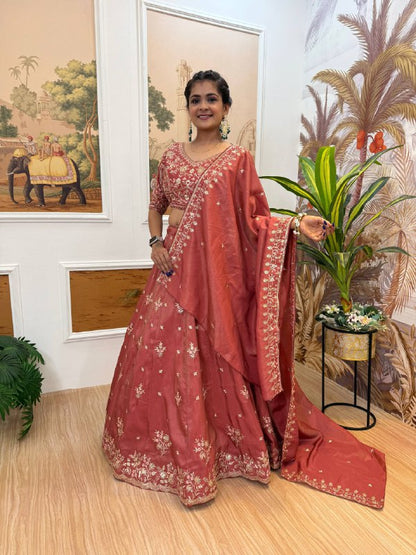 EXCLUSIVE LEHENGA, BLOUSE & KOTI SET* 👗 *THIS SET IS COMING WITH SHIMMER FABRIC & HEAVY EMBROIDERY WORK