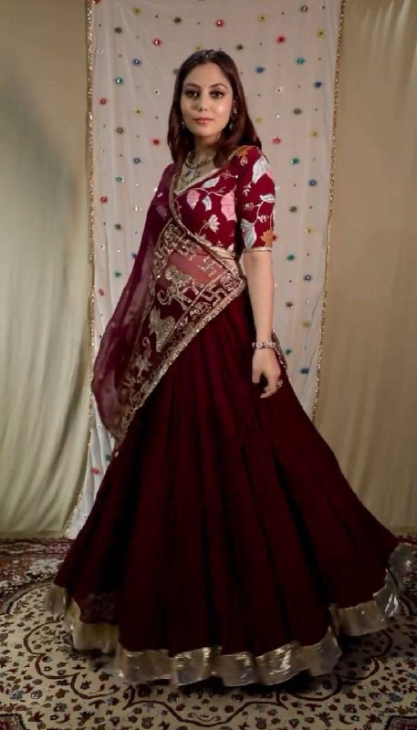 Navratri Special Lehenga Choli with 9 Meter Flair single available wholesale