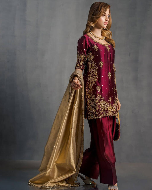 DESIGNER SEQUANCE EMBROIDERY WORKED PUNJABI SALWAAR SUIT WITH DUPATTA  single available wholesale