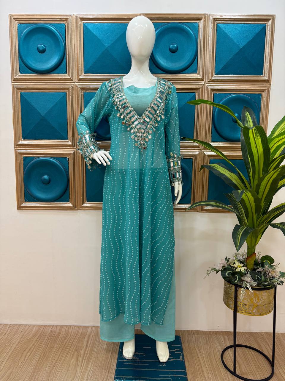 SUPERHIT TRENDING KURTI PENT & BLOUSE ON CHINON FABRIC WITH DIGITAL PRINT AND REAL MIRROR HAND WORK