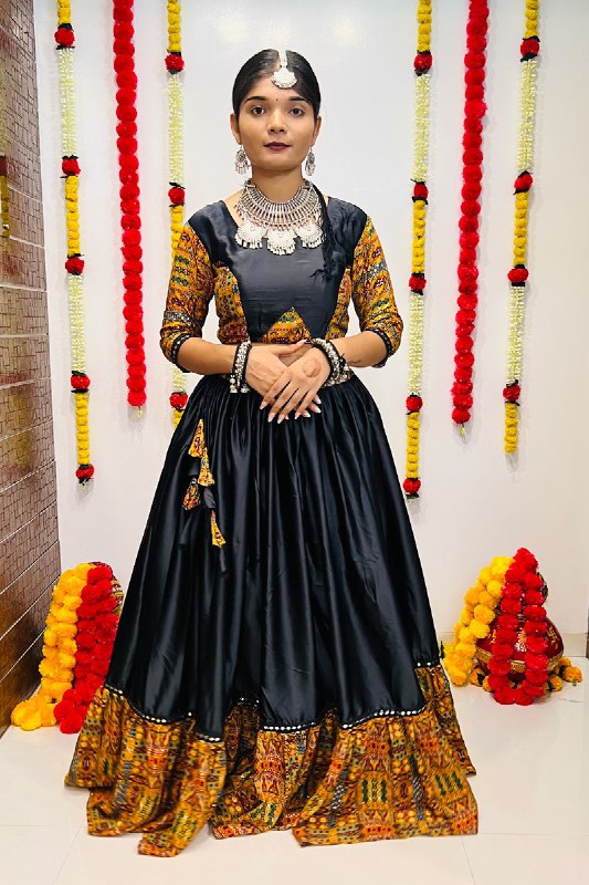 NAVRATRI CHANIYA CHOLI COLLECTION 2025 single available wholesale