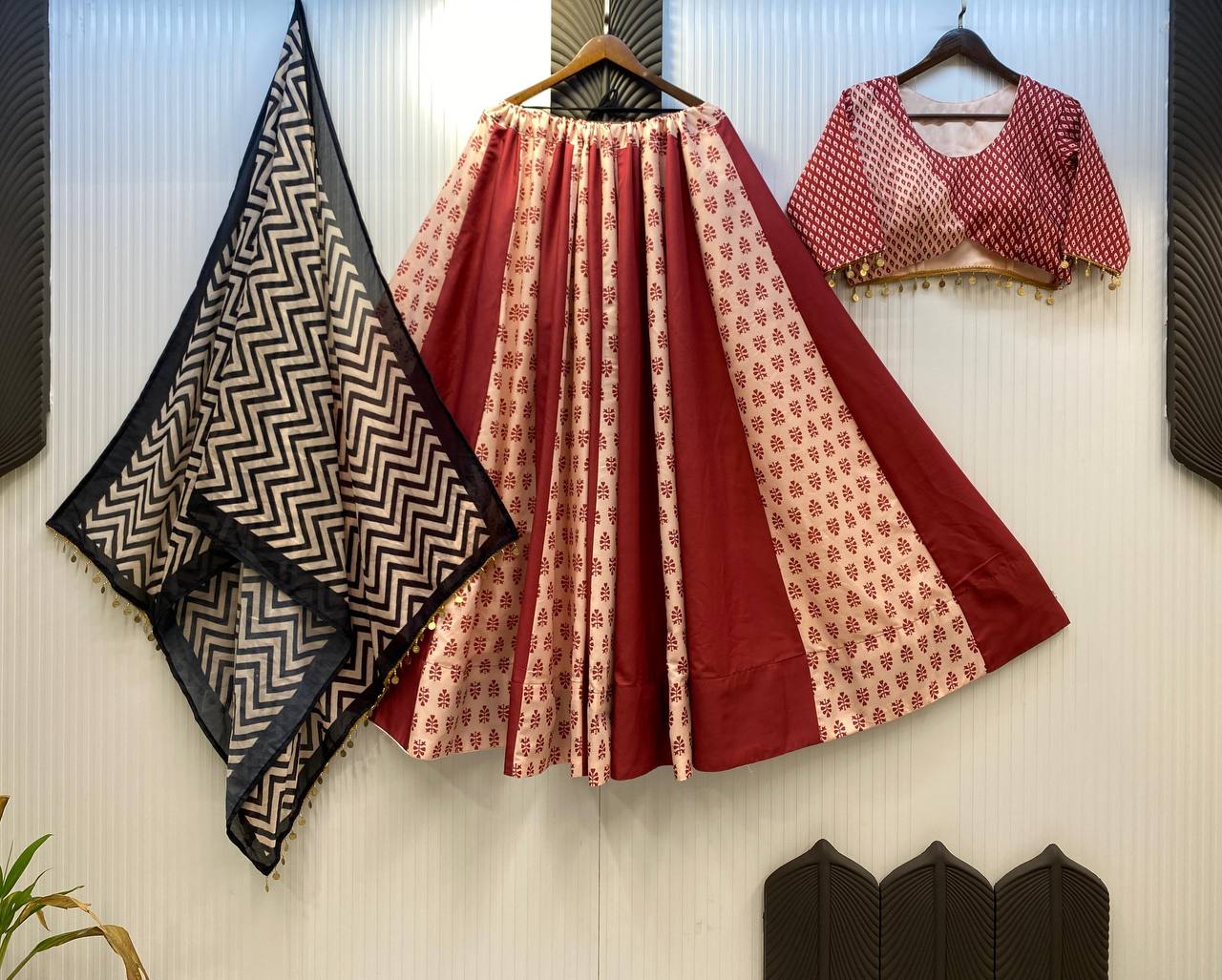 NAVARATRI SEASON OUR EXCLUSIVE FULL STITCHED LEHENGA CHOLI single available wholesale