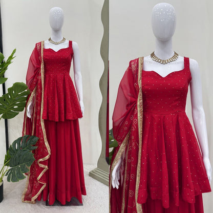 Tabby Organza indo weatren  Mukesh work with fourside lace broder