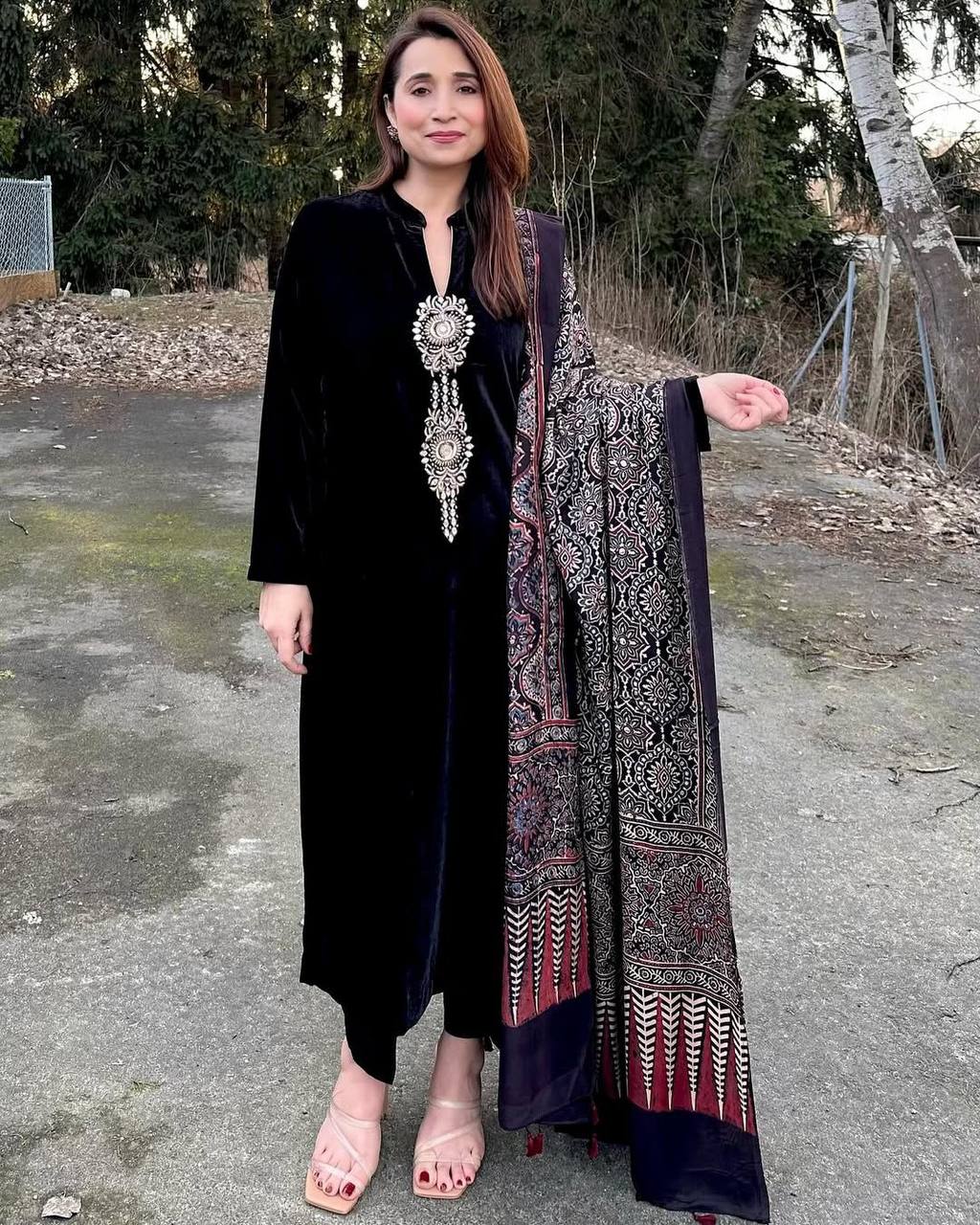 VELVET COLLECTION FOR THIS WINTER SEASON OUR EXCLUSIVE 3 PIECE PANT  PAIR WITH SEQUENCE EMBROIDERY WORK