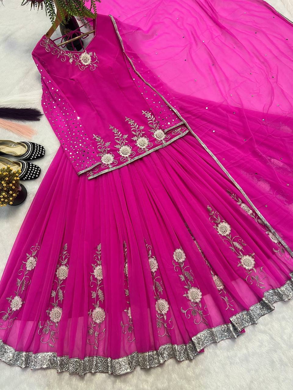 top Lehenga single available wholesale