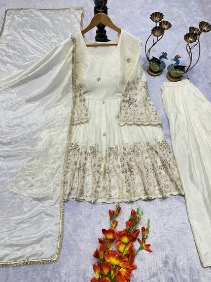 ĐĚSIGNER PARTY WEAR TOP AND PLAZZO. WITH FANCY DUPPATA AND EMBROIDERY WORK  single available wholesale