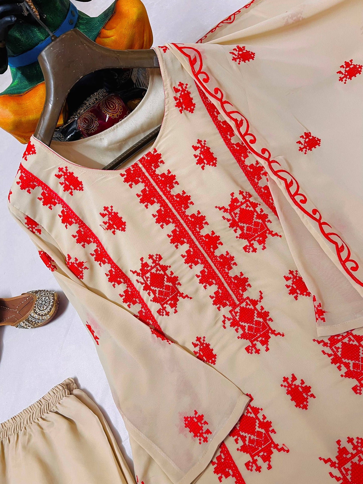 ENHANCE THE BEAUTY OF YOUR WARDROBE WITH THIS NEWLY LAUNCHED KURTI-PANT SET single available wholesale