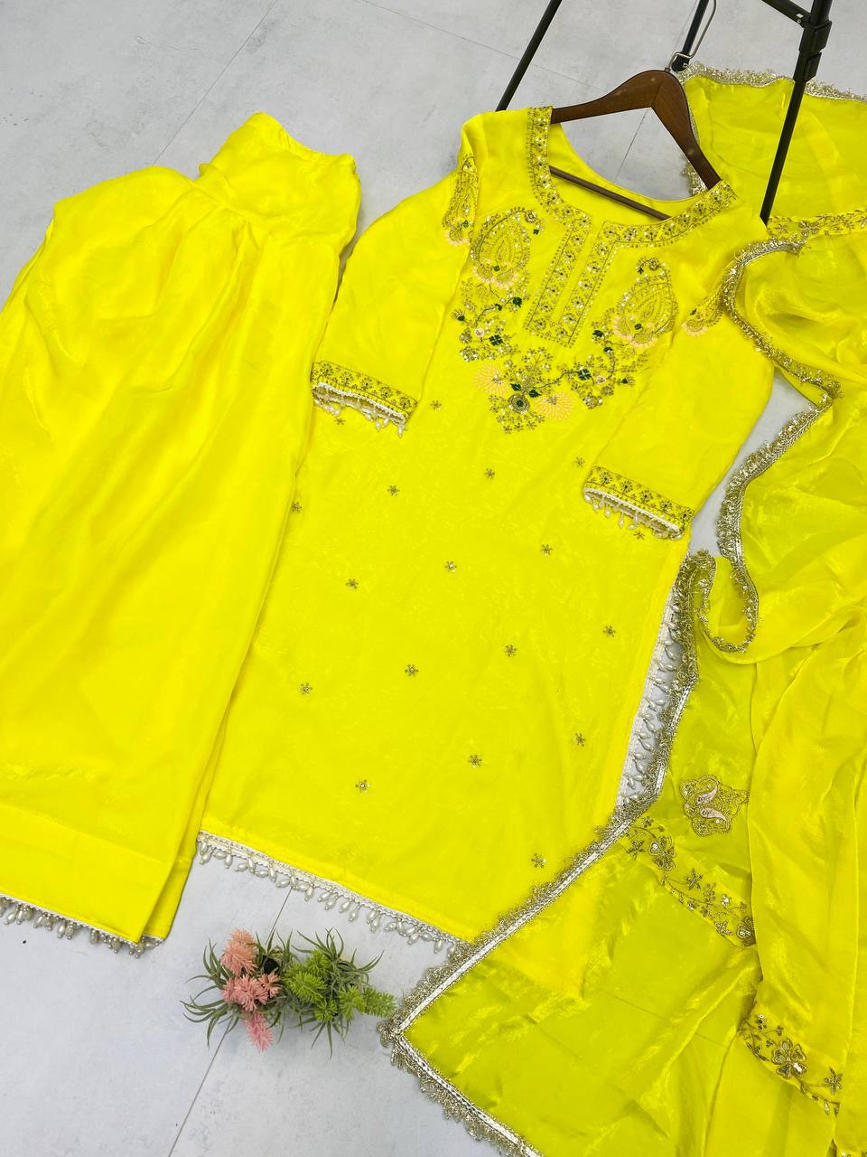 DESIGNER SEQUANCE EMBROIDERY WORK FARSI SALWAAR SUIT WITH DUPATTA single available wholesale