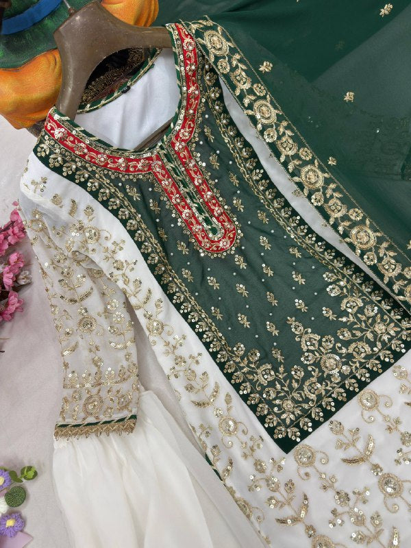 ENHANCE THE BEAUTY OF YOUR WARDROBE WITH THIS NEWLY LAUNCHED KURTI & SHARARA SET