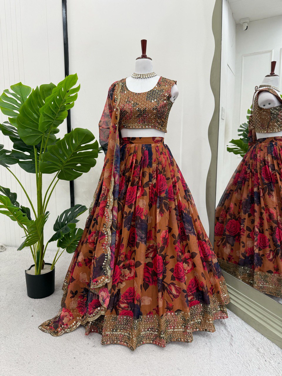 Hevay Boutiq Collection Lehengha details Tabby Orgnza with Digital print