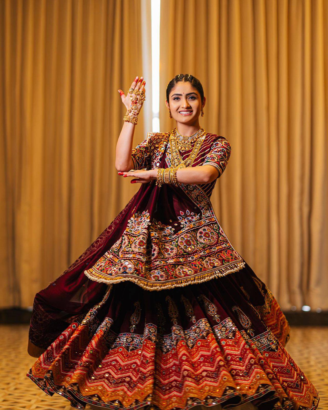 NAVRATRI  SPECIAL CHANIYA CHOLI single available wholesale