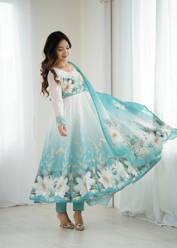 PURE SOFT ORGANJA SILK FABRIC FULLY FLAIR KALI PATTERN AND CANVAS PATTA WITH DUPPTA SET ,PENT READY TO WEAR  single available wholesale
