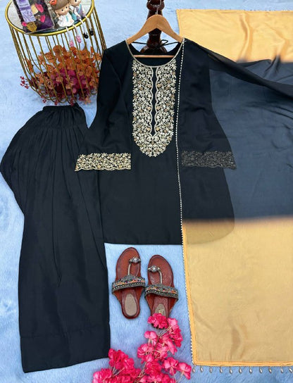 Đěsigner Party Wear Look top with farshi plazzo single available wholesale