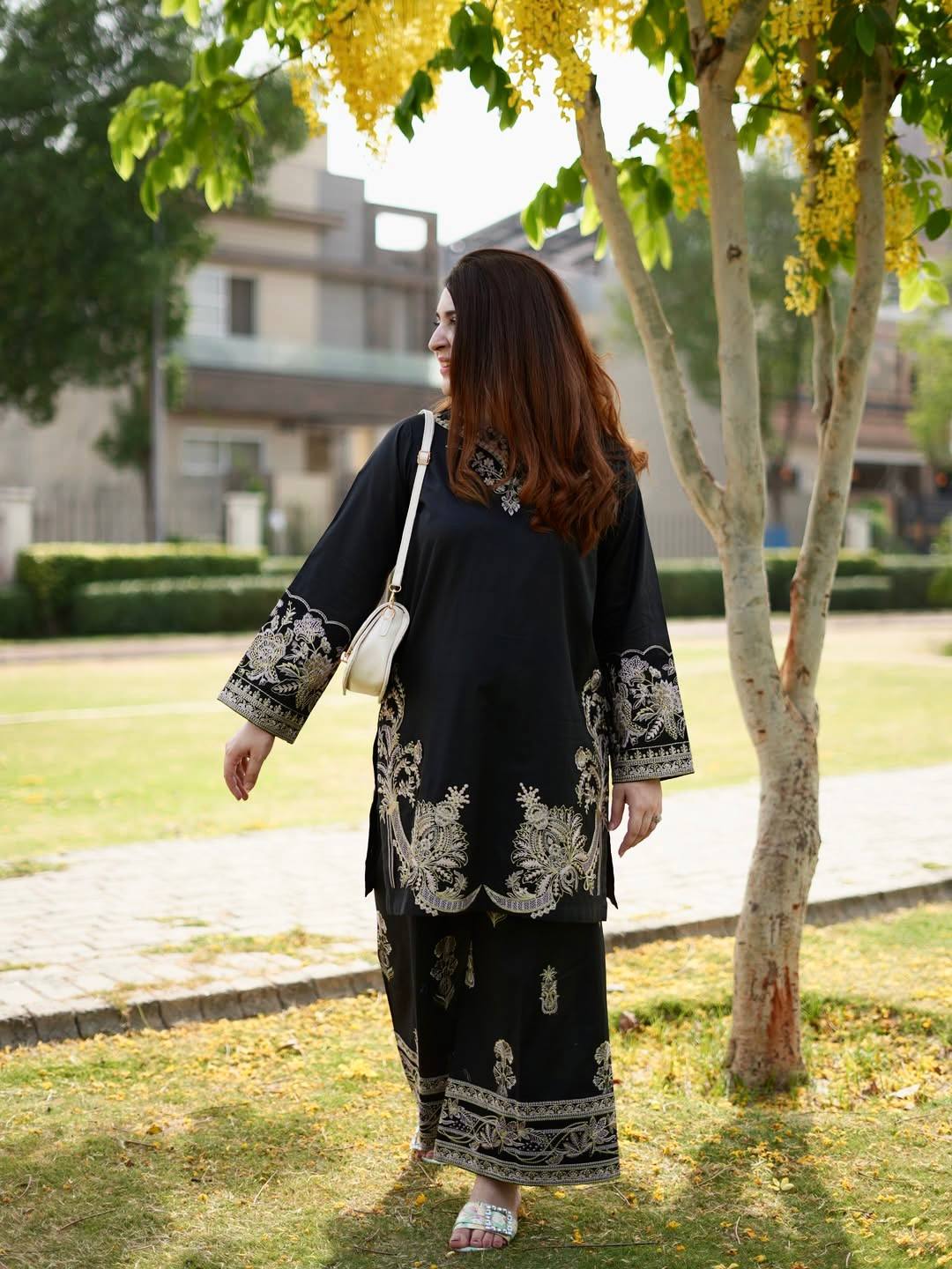 Black Embroidered Cord Set – Perfect Blend of Tradition & Style Enhance the beauty of your wardrobe