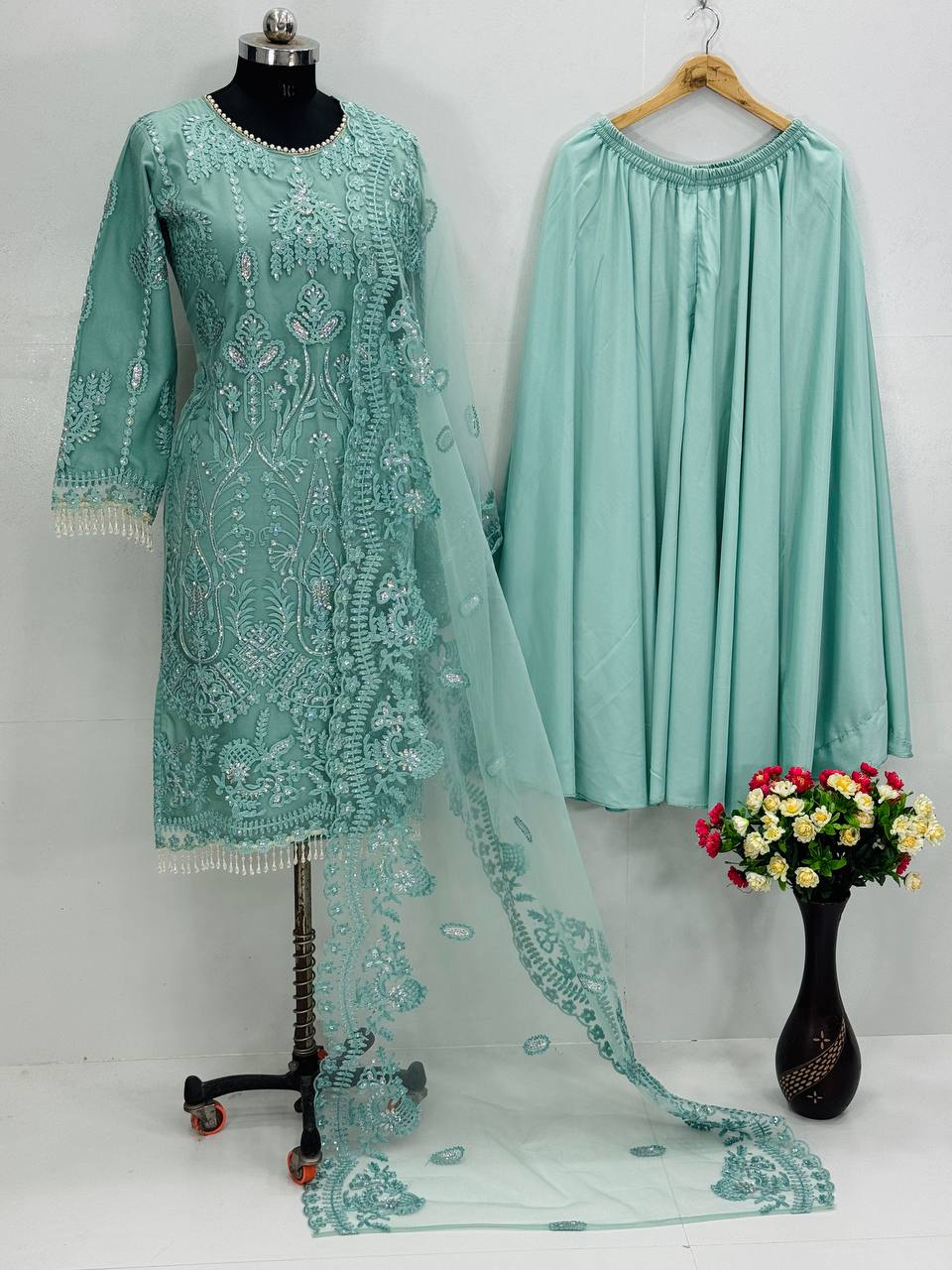 DESIGNER WEAR HEAVY EMBROIDERY CHINE SEQUENCE PARTY WEAR COLLECTION single available wholesale