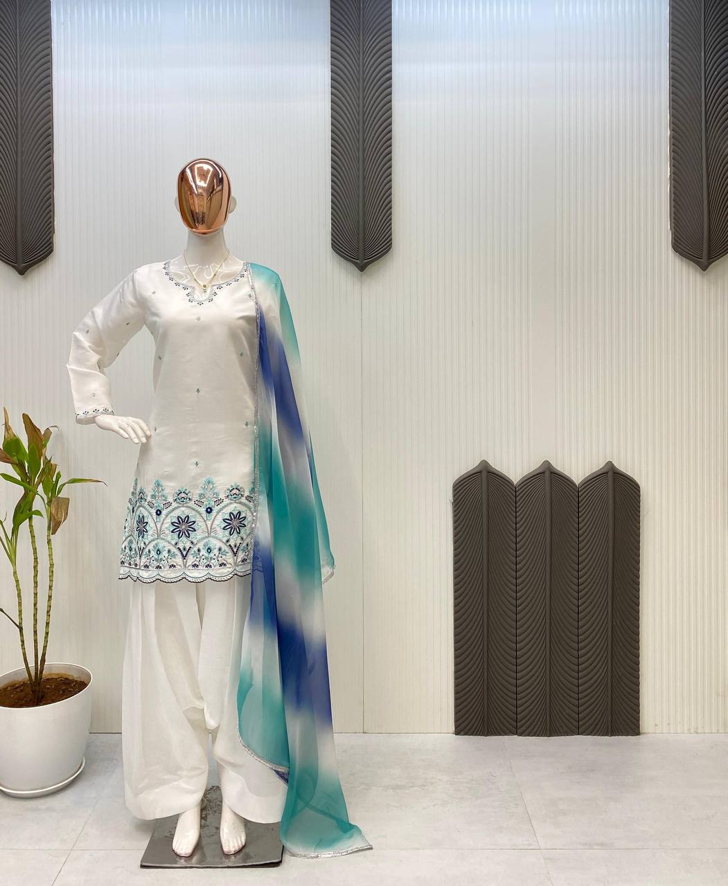 DESIGNER WEAR EXCLUSIVE FARSI SALWAR SUIT IN ROMAN SILK FABRIC TOP AND SALWAR WITH DUPATTA