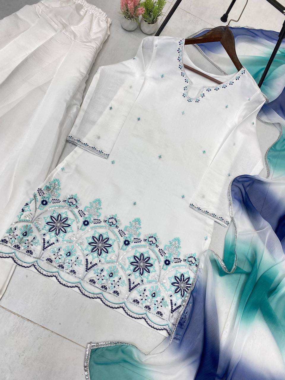 DESIGNER WEAR EXCLUSIVE FARSI SALWAR SUIT IN ROMAN SILK FABRIC TOP AND SALWAR WITH DUPATTA