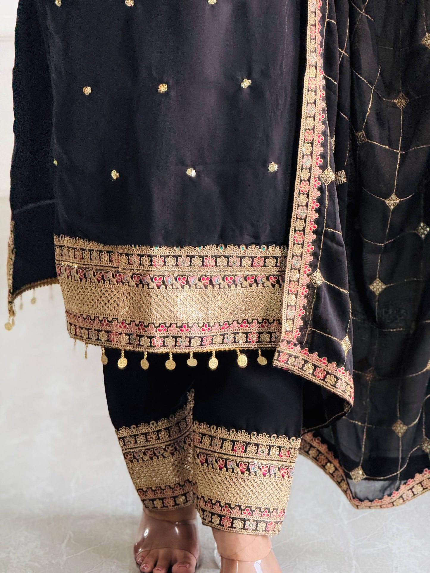 ĐĚSIGNER PARTY WEAR TOP AND PANT WITH FANCY DUPPATA AND EMBROIDERY WORK single available wholesale