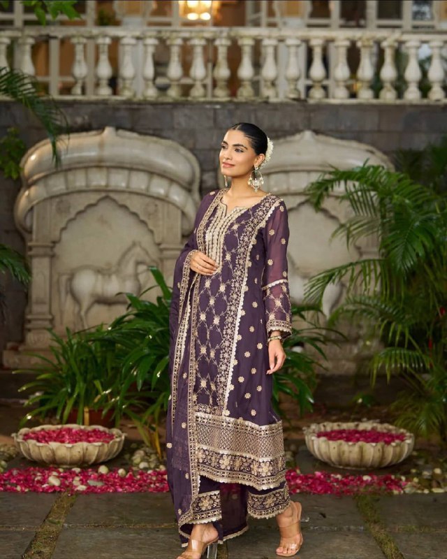 Women’s Ethnic Wear single available wholesale