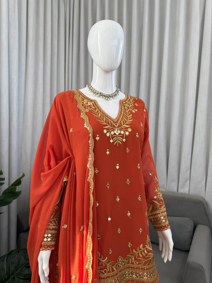 Elegant Ethnic Wear ✨ 🎀 Crafted in Classy Tones with Premium Fabric & Detailing