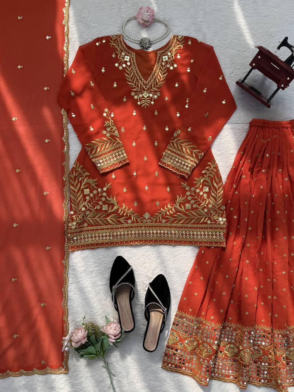 Elegant Ethnic Wear ✨ 🎀 Crafted in Classy Tones with Premium Fabric & Detailing