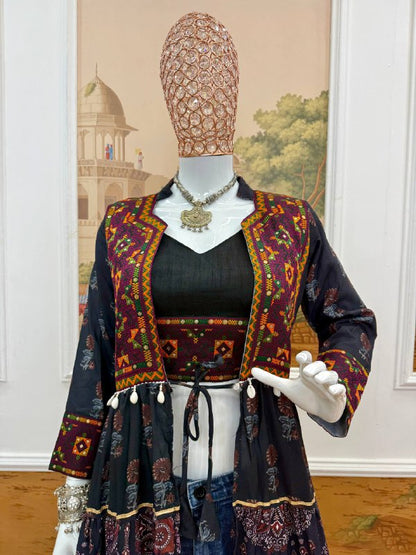 *NAVRATRI SPECIAL INDO-WESTERN SHRUG AND BLOUSE