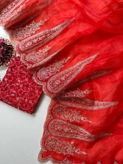 Bollywood BlockBuster Launching saree single available wholesale