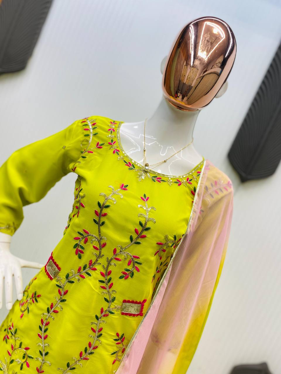 DESIGNER WEAR EXCLUSIVE SARARA SUIT IN EMBROIDERED WORKED TOP AND SARARA WITH DUPATTA PAIR  single available wholesale