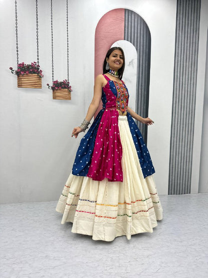Navratri Special Lehenga Choli with 6 meter Big Flair