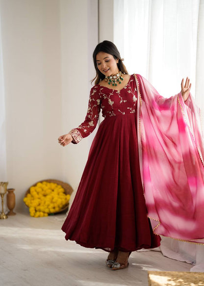 Women’s Ethnic Trending Gown single available wholesale
